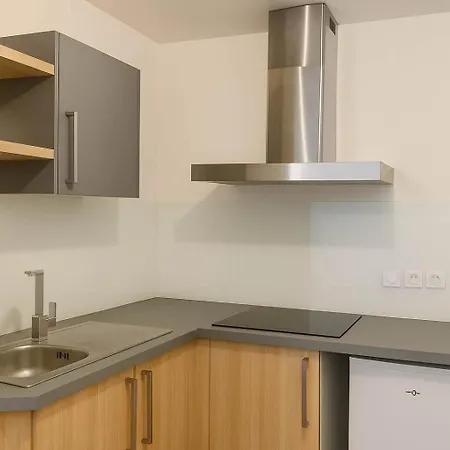 Apartamento Courbevoie Terrasse Situe Pres De Paris La Garenne-Colombes